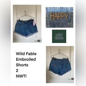 WILDFABLE, NWT!, EMBROIDERED MOM SHORTS